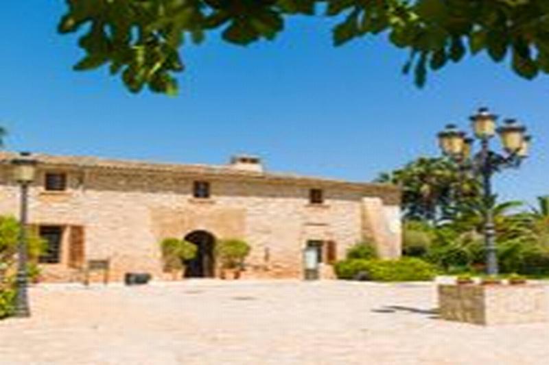 Sa Bassa Rotja Ecoturisme Landhaus *