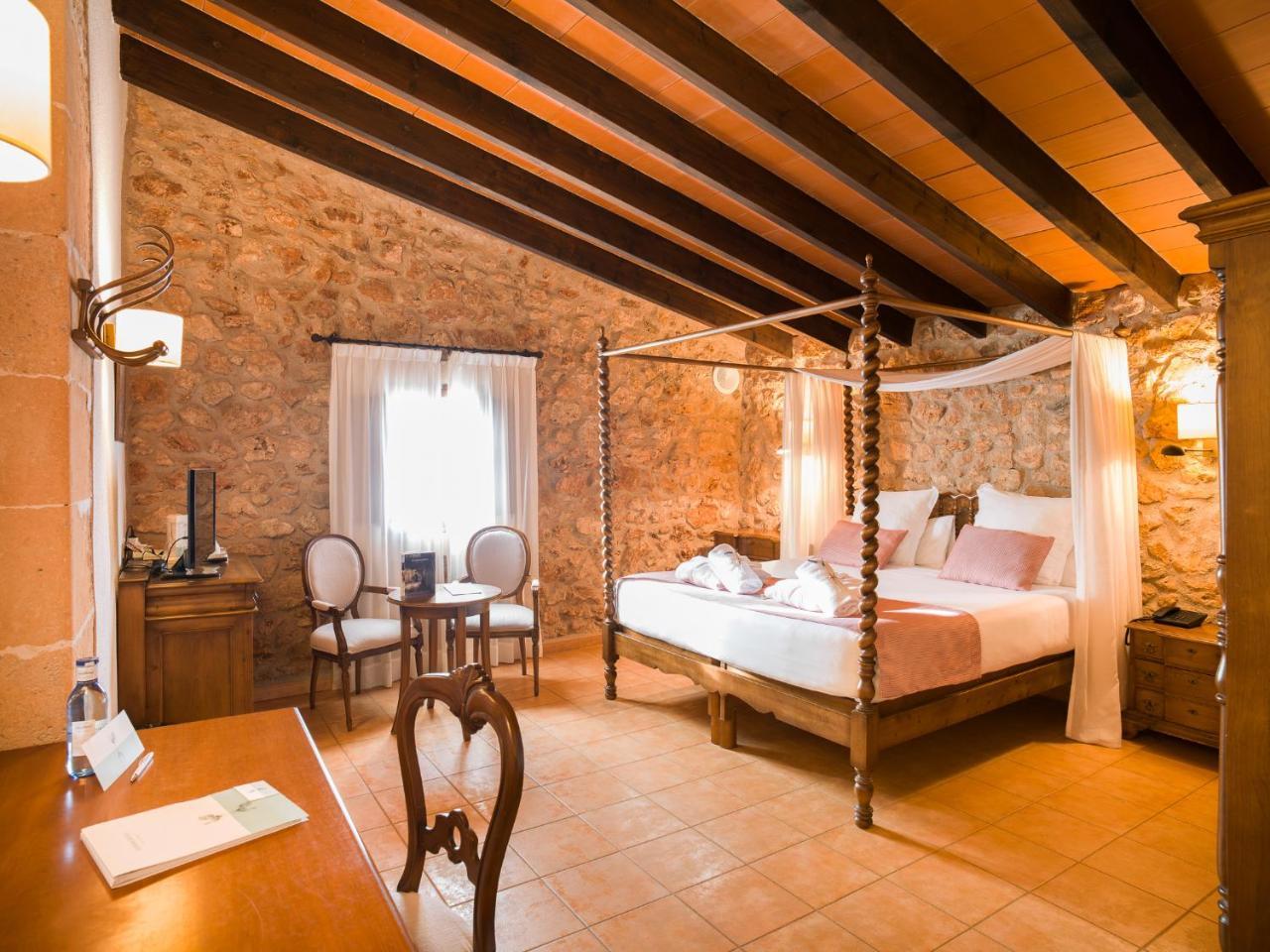 Sa Bassa Rotja Ecoturisme Landhaus